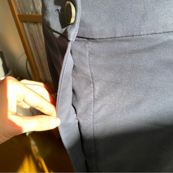 NWOT EVERLANE Navy BlueButton Front A-Line Skirt size 2 - Picture 4 of 9